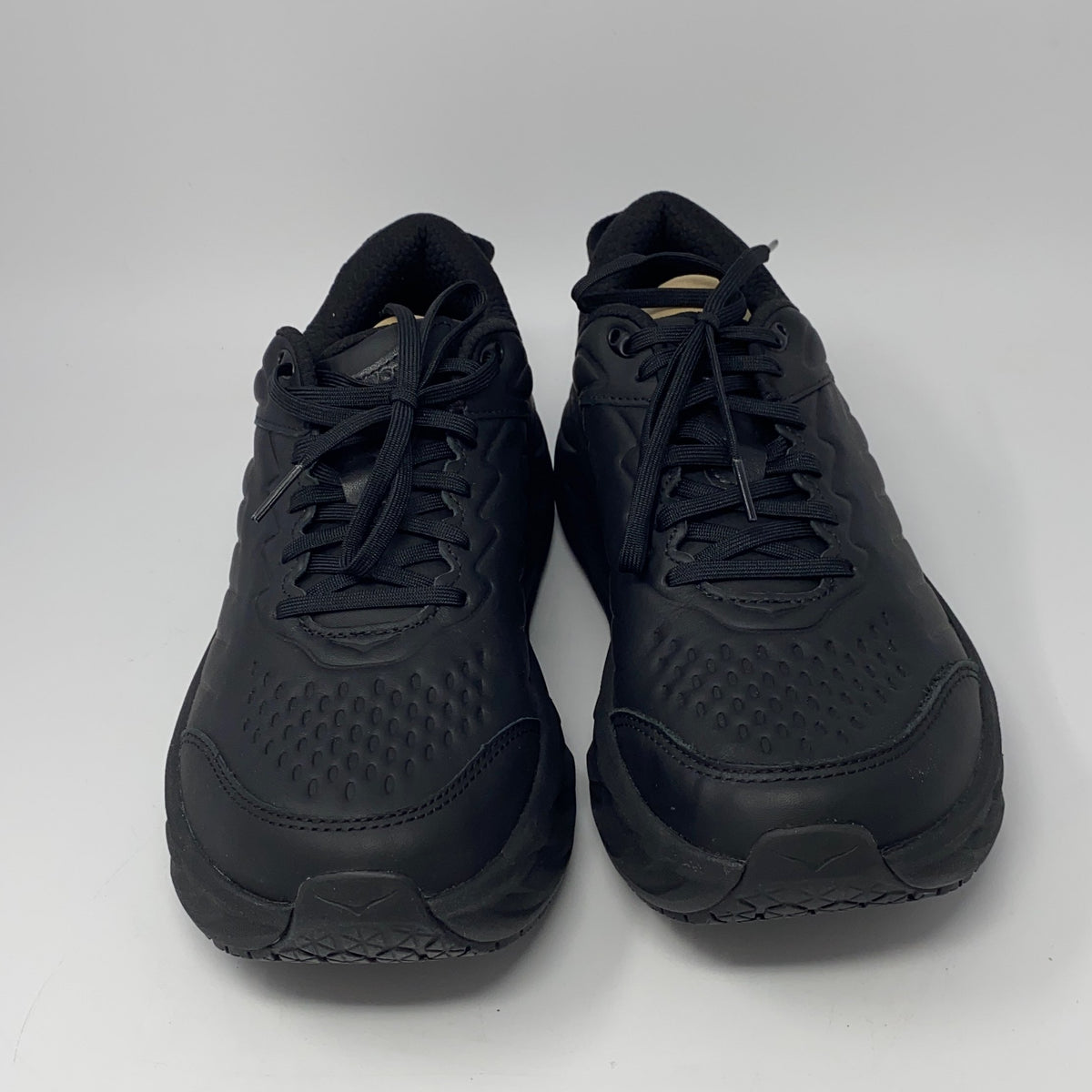 Left-UNT870215I0I