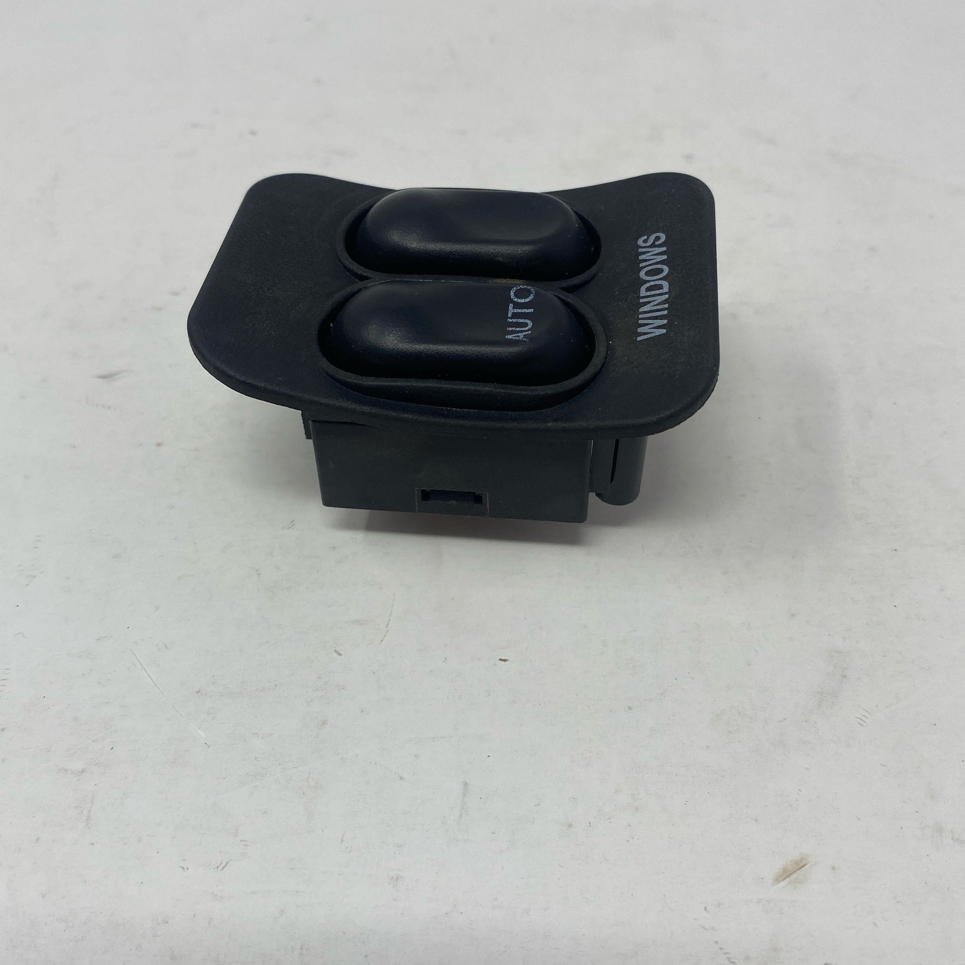 Right-LPNNK5993RJN7