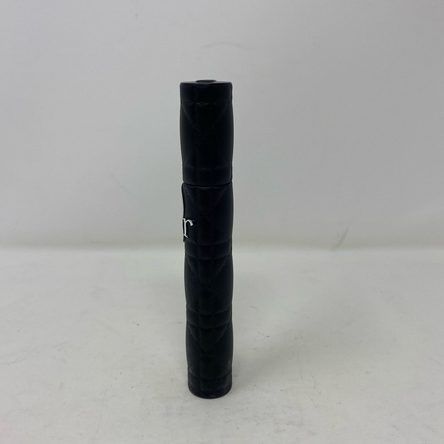 Left-LPNPMGM1038506