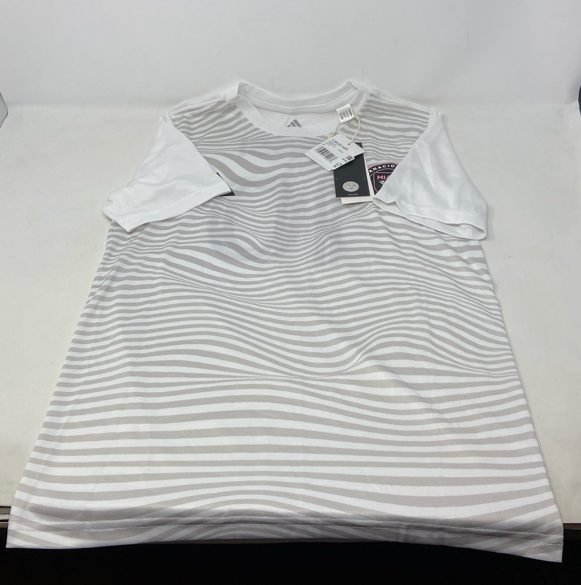 Product Image-UNT184115MD0