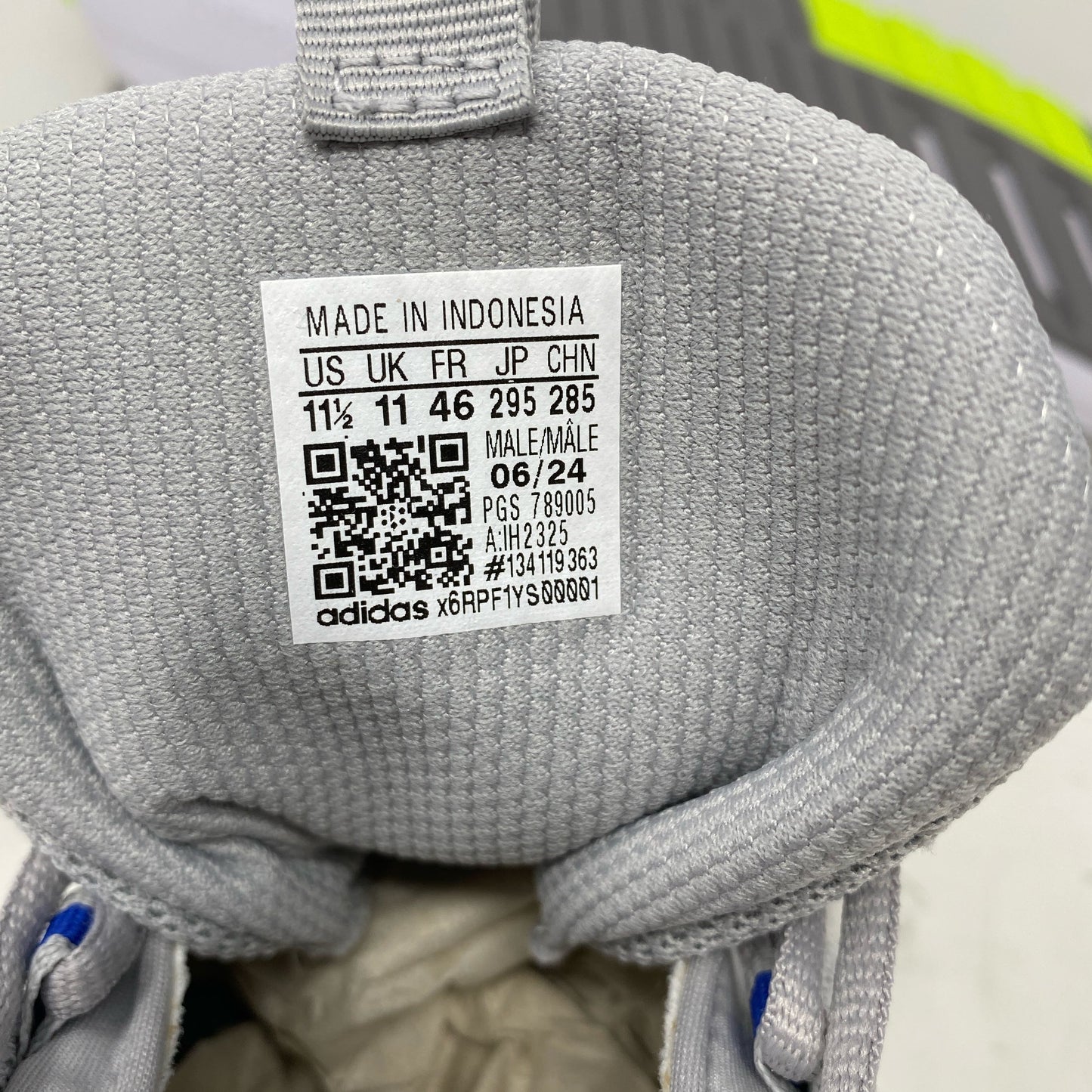 Serial #/Tag-UNT422670JJJ