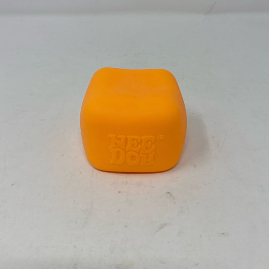 Front-UNT5543430SJ