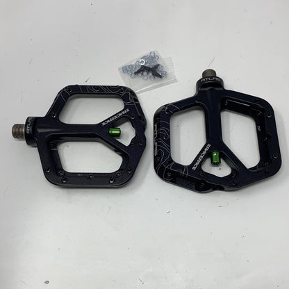 Left-LPNO589285908