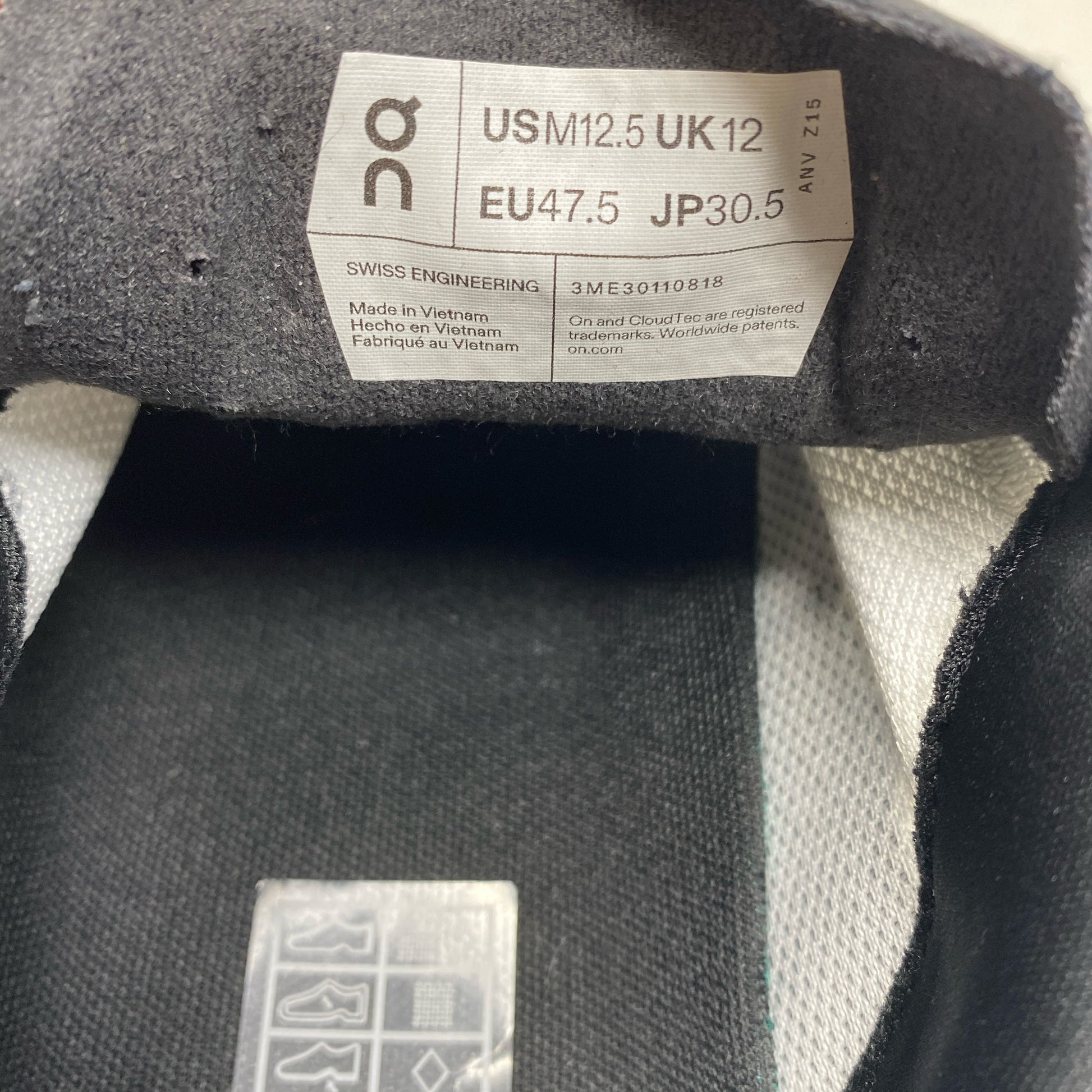 Serial #/Tag-LPNRRJJ5798184