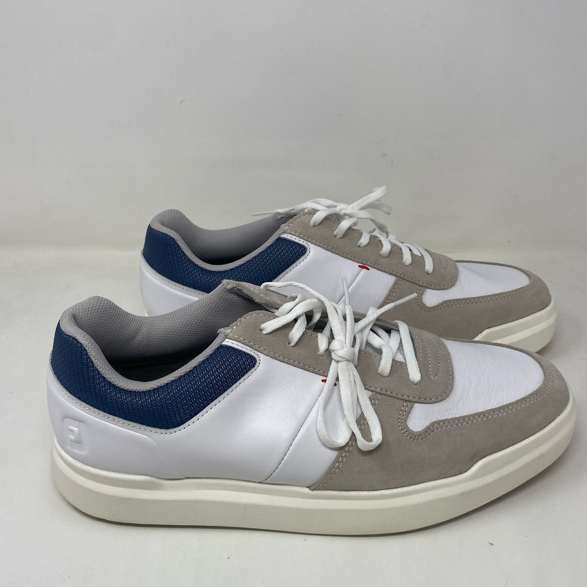 Front-UNT74243082G