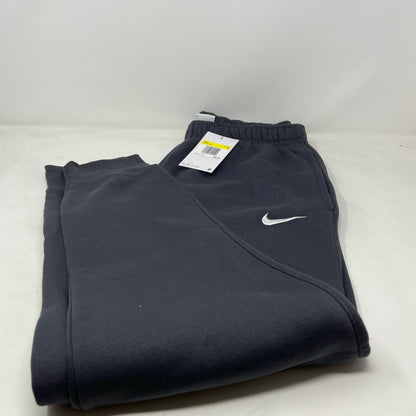 Front-UNT362531713