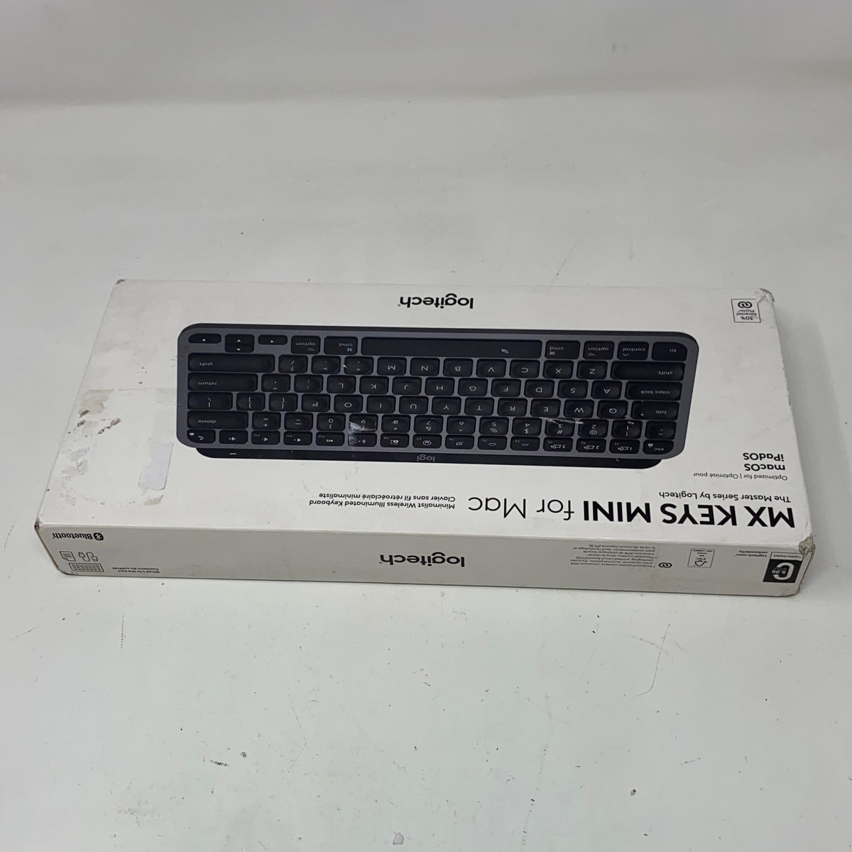 Back-UNT567653RKM