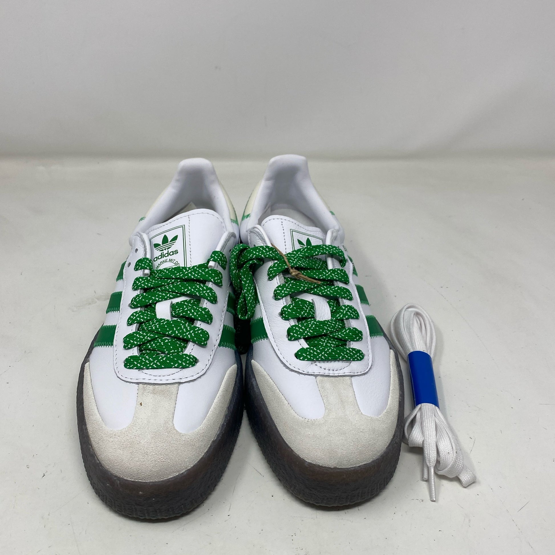 Right-UNT063206THW