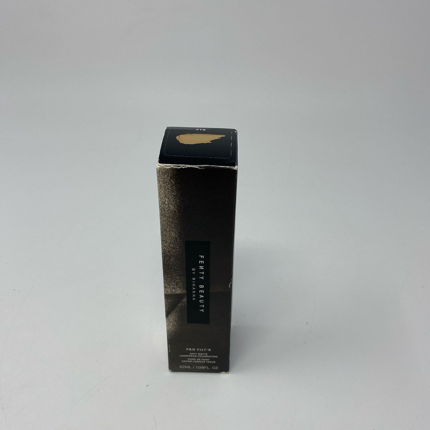 Front-UNT600681CQF