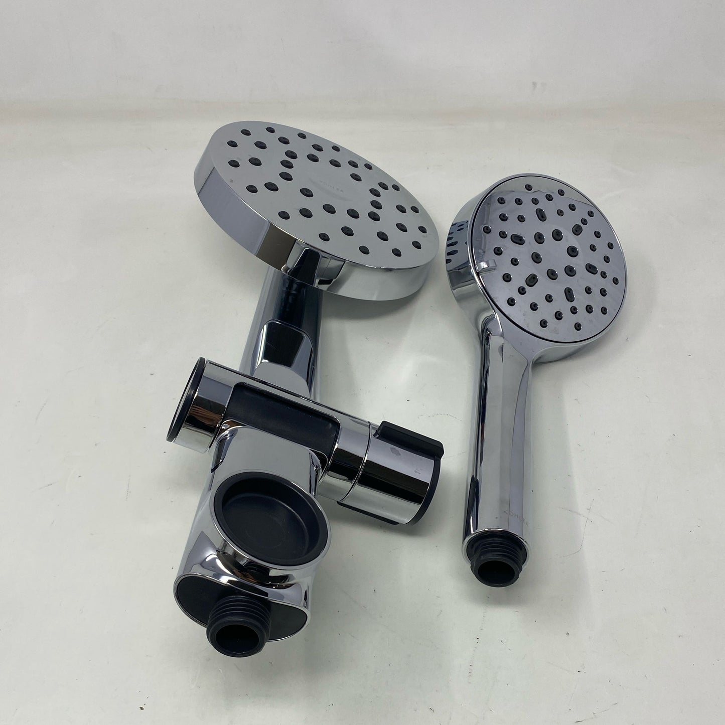 Left-LPNO579070940