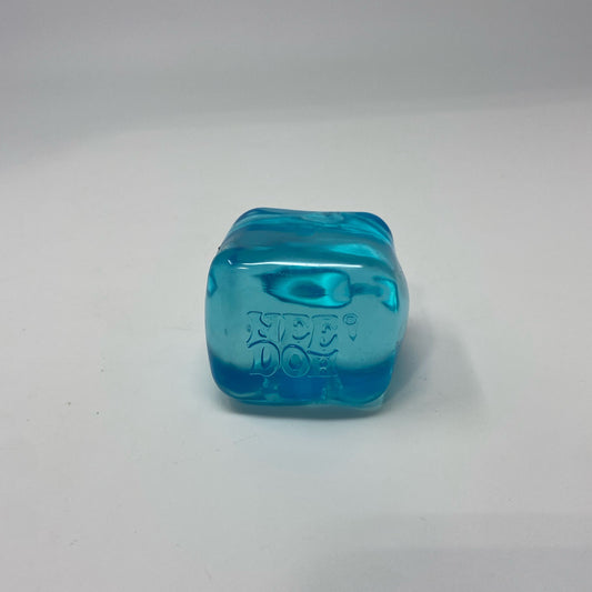 Front-UNT171563RL7