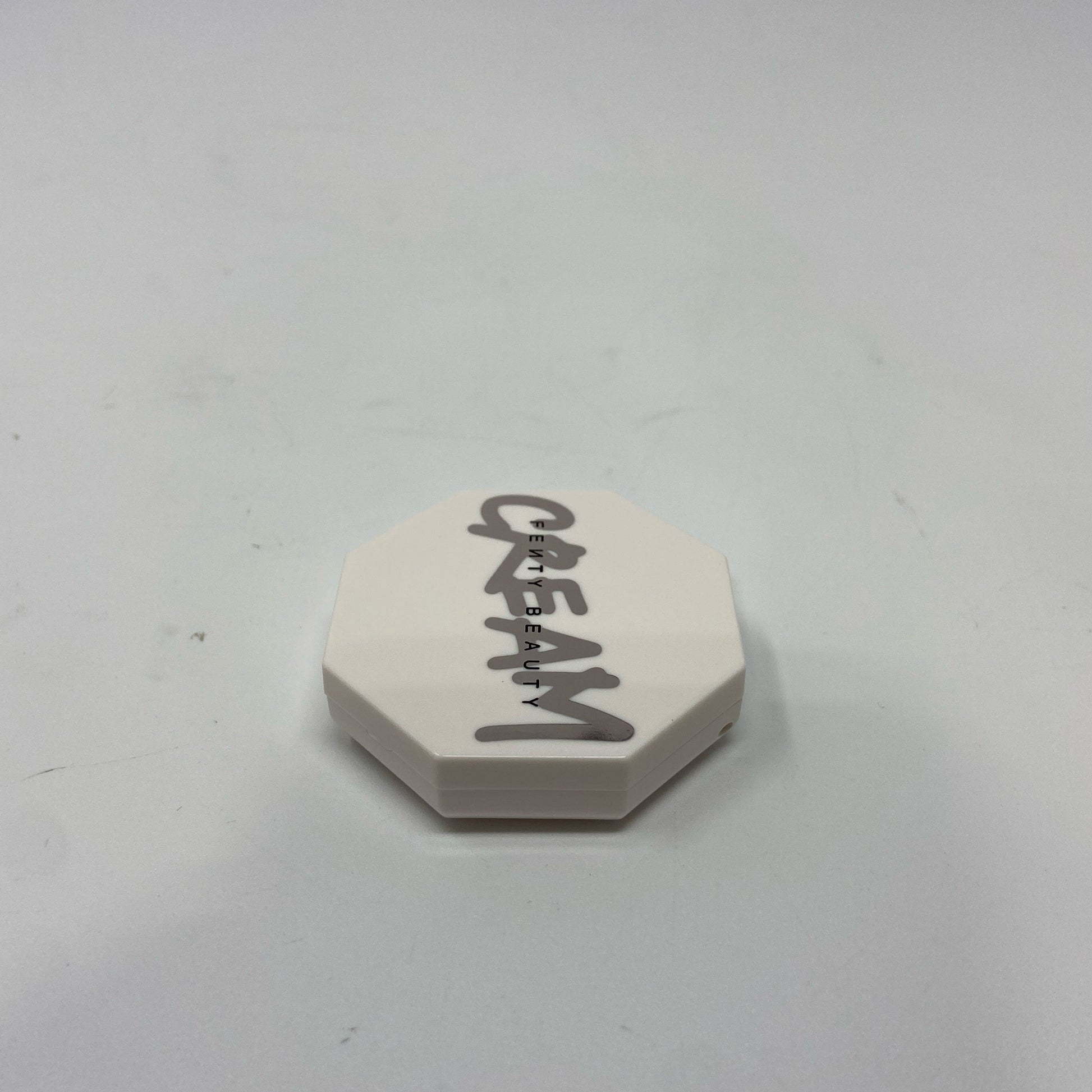 Right-LPNNE6795Y7RJ