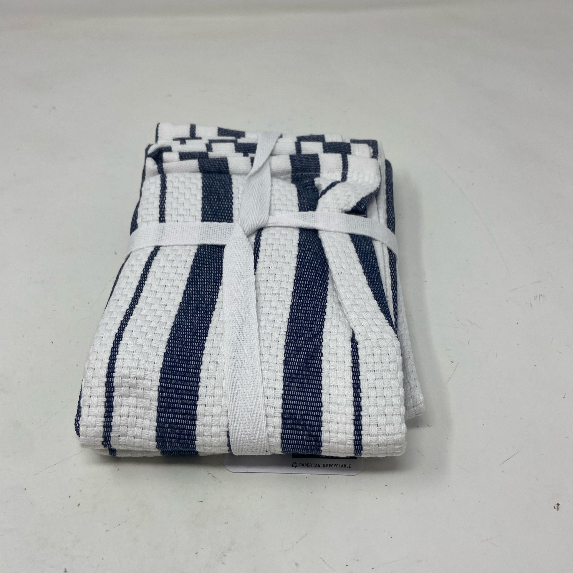 Back-UNT318695WQ8