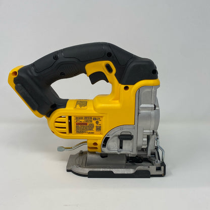 Back-LPNPMGQ3128875