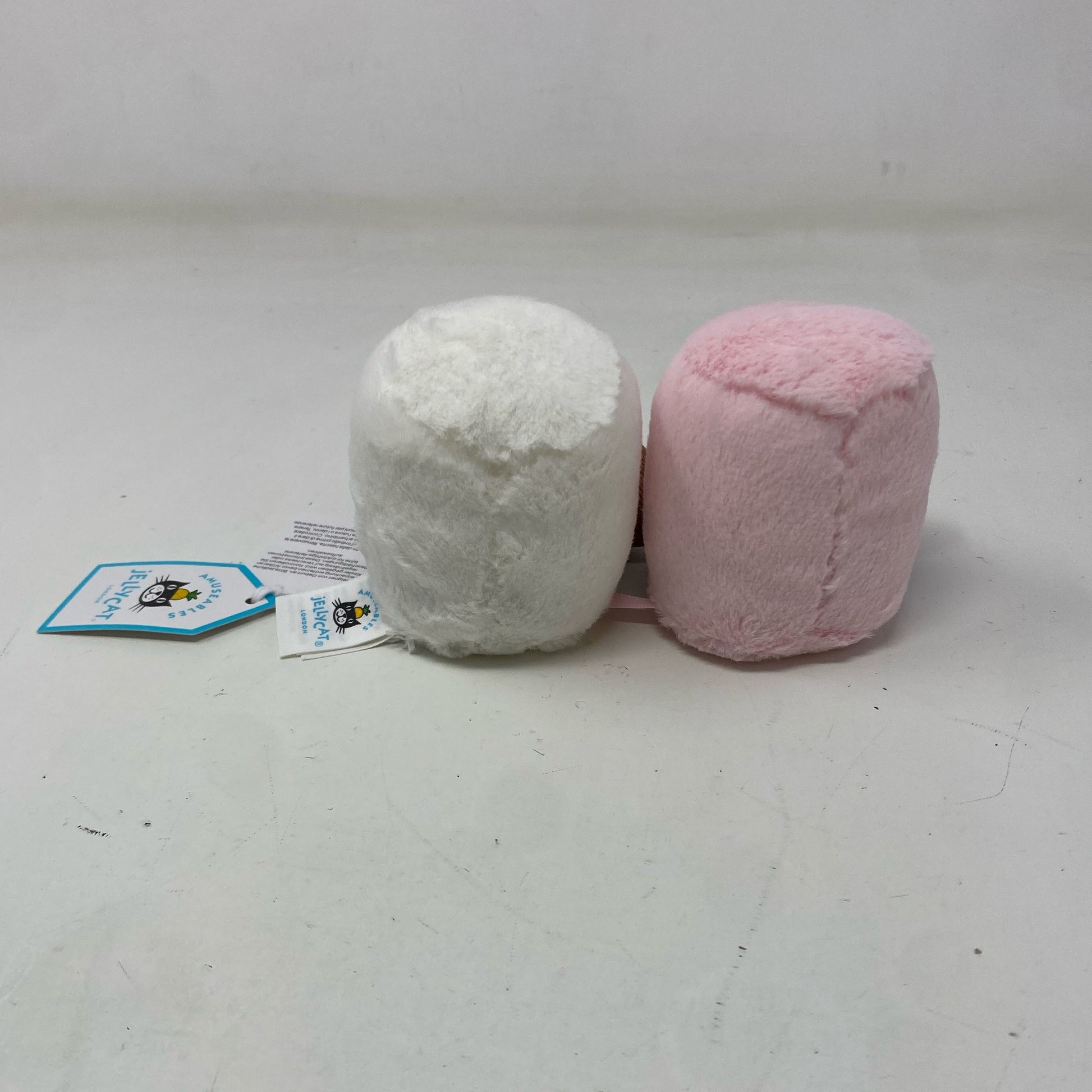Back-UNT413136EWH