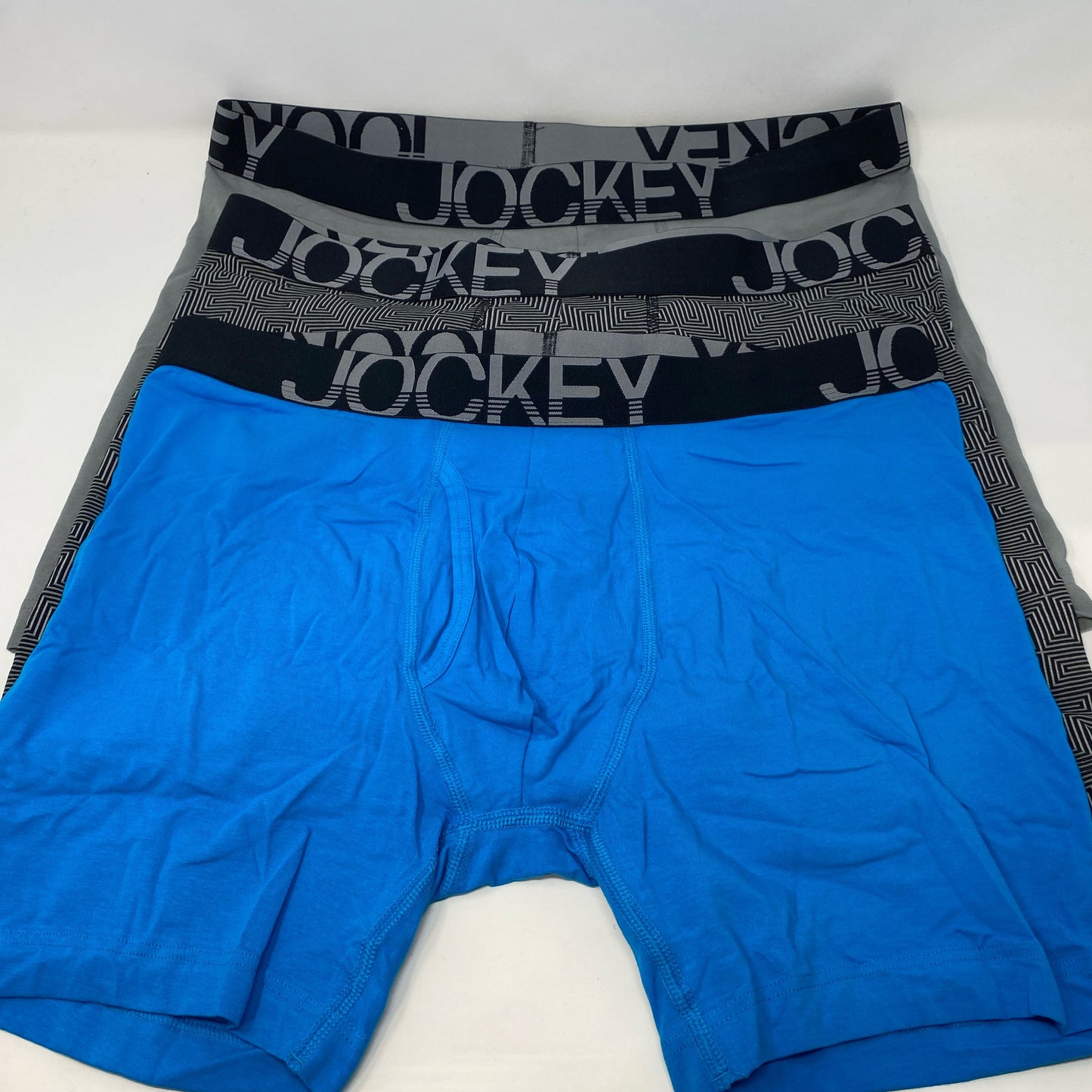 Front-UNT017057NL1U