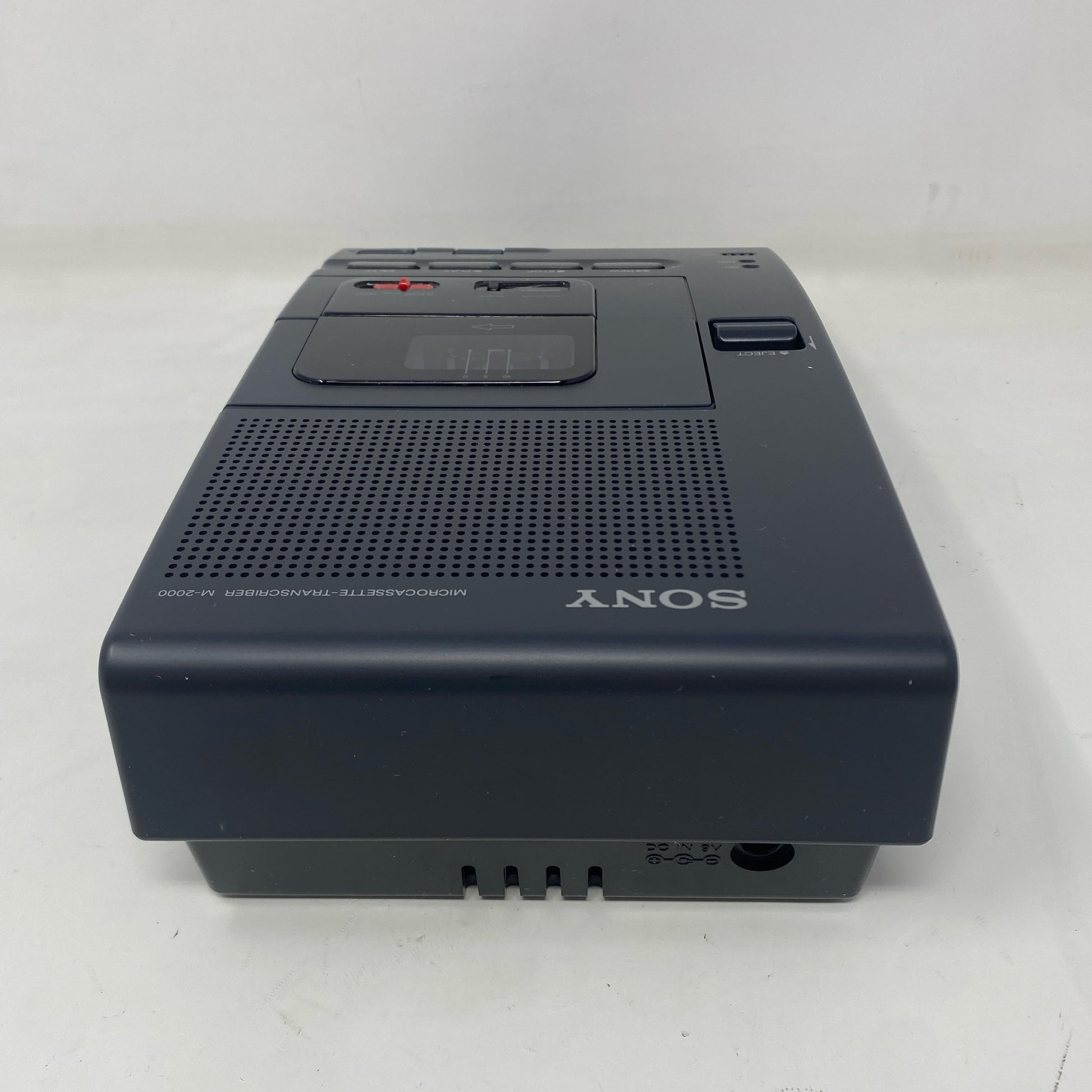 Back-UNT932382JE4