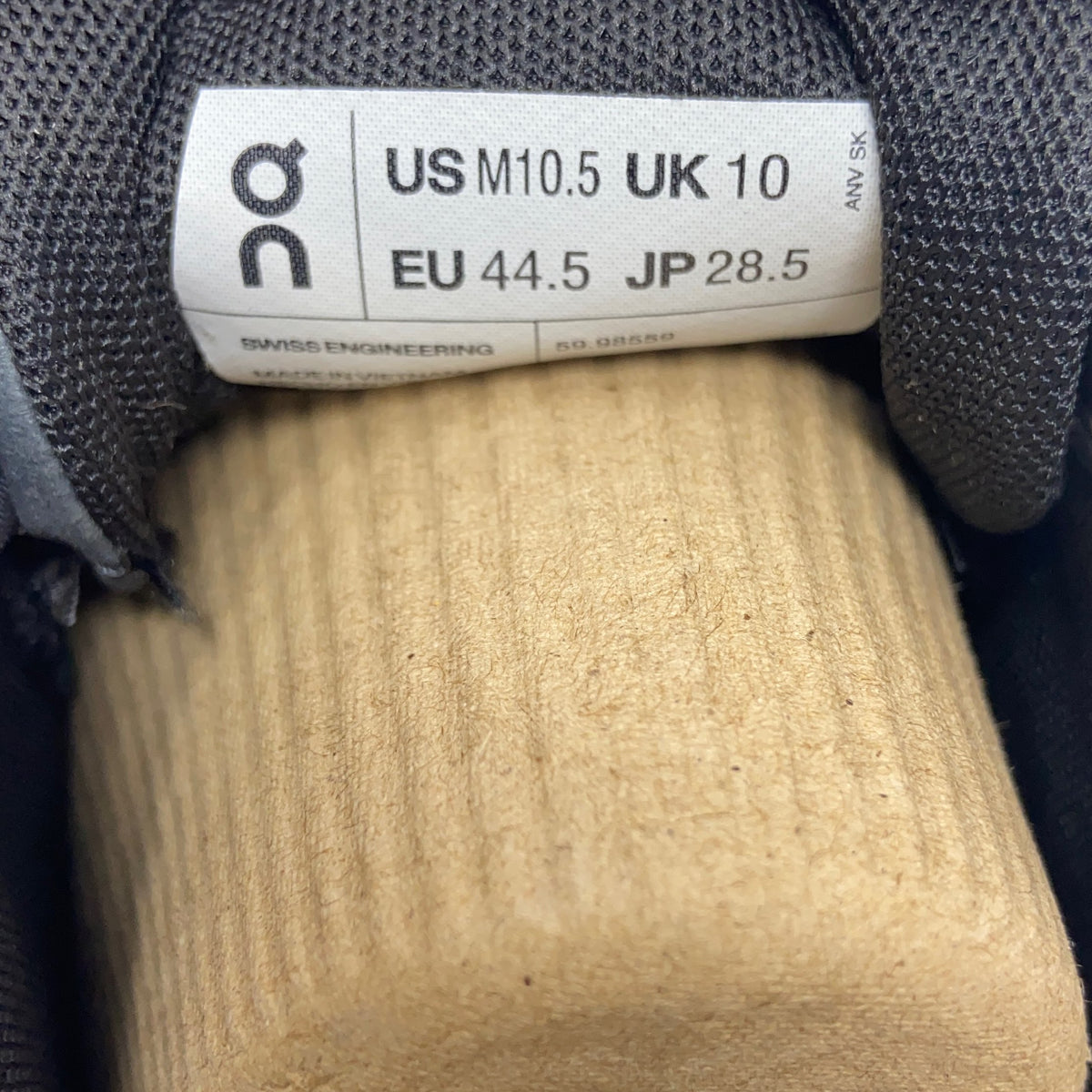 Serial #/Tag-UNT862959IHW