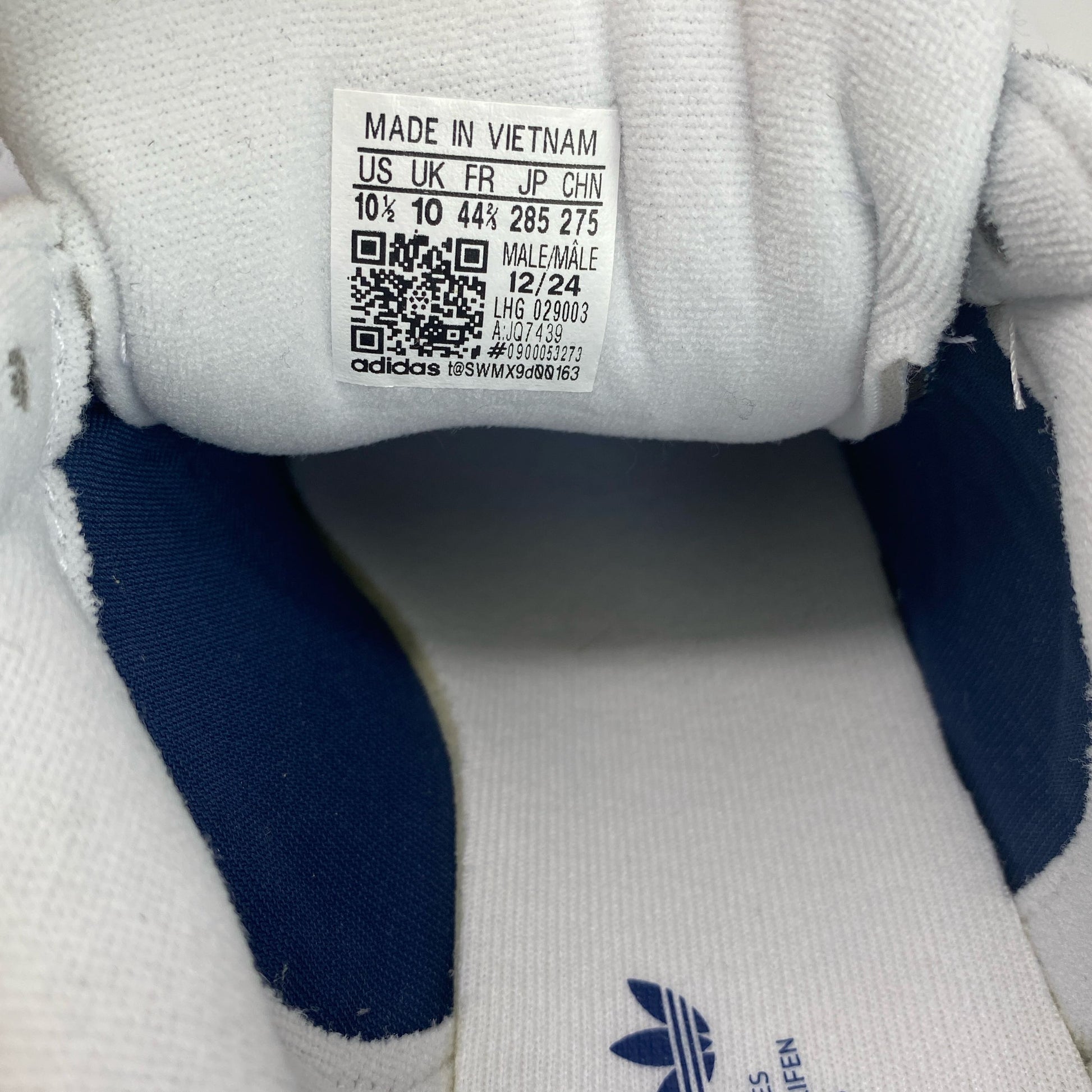 Serial #/Tag-UNT494742N0G