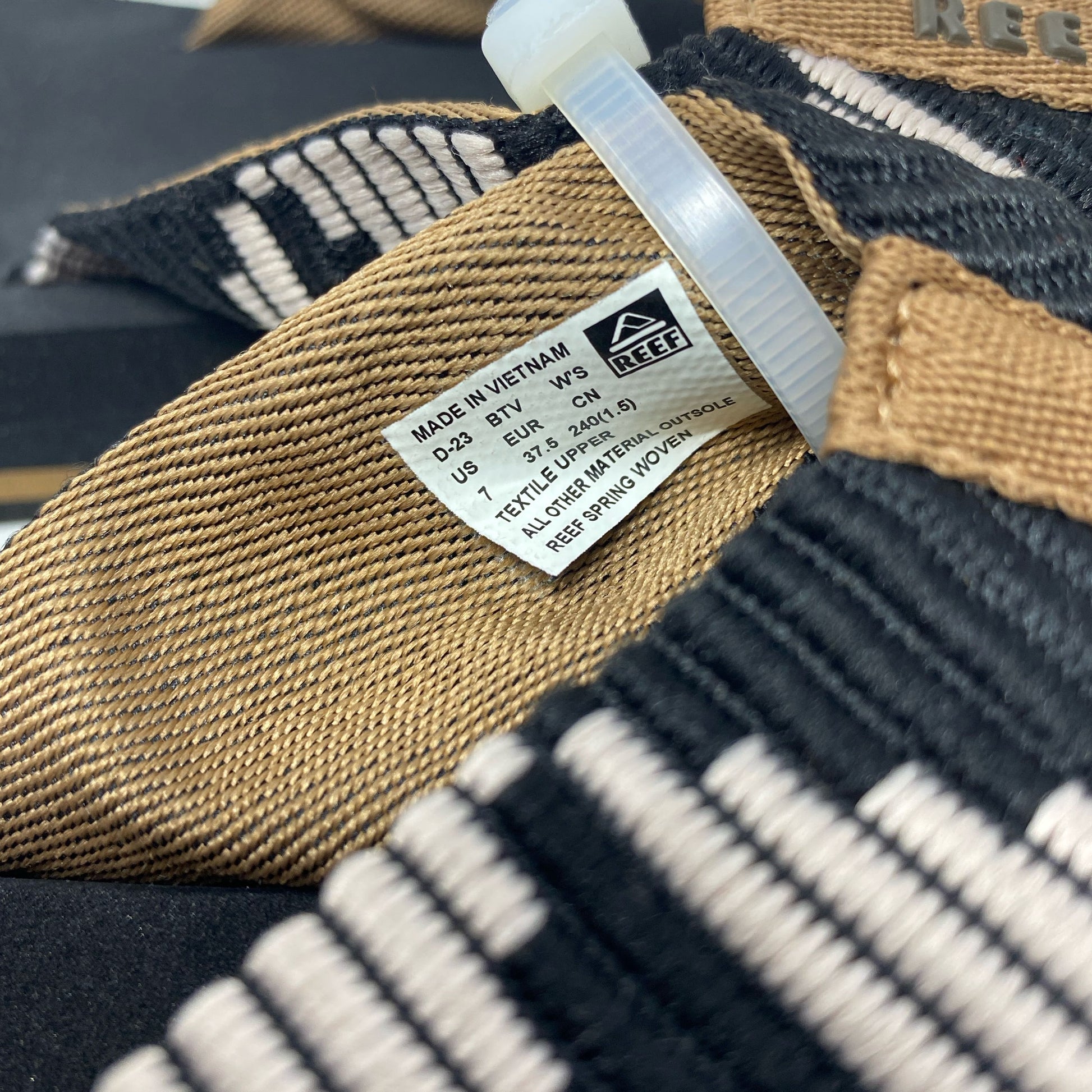 Serial #/Tag-UNT4742624SZ