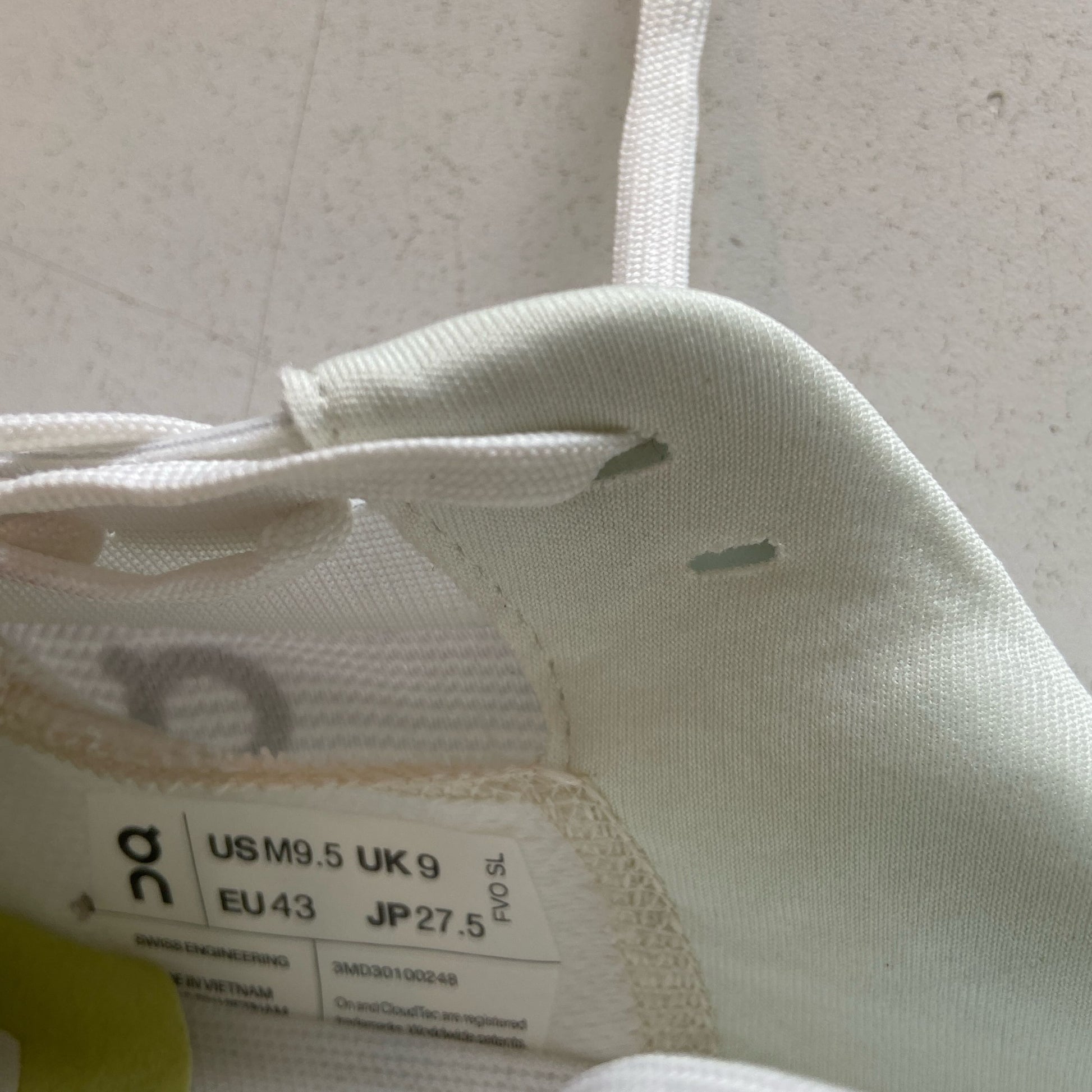 Serial #/Tag-UNT230735GT4