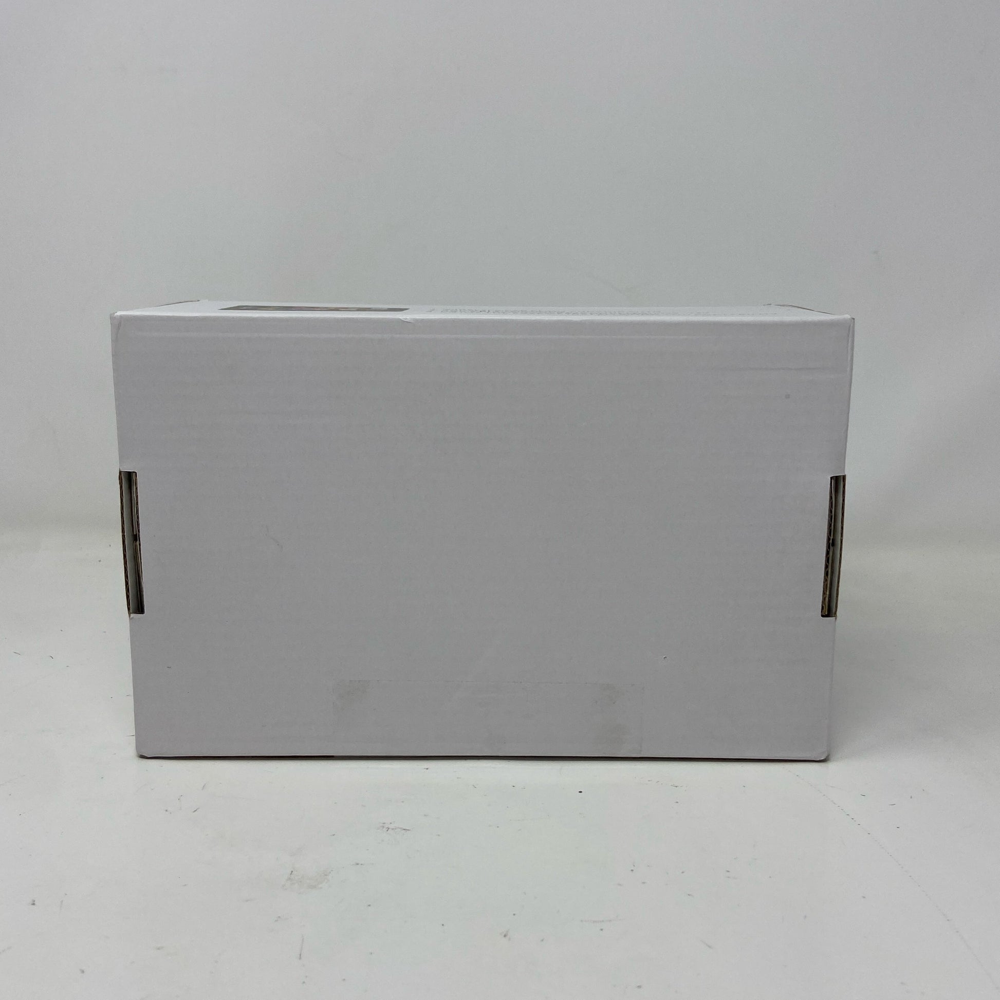Back-UNT7197939BM