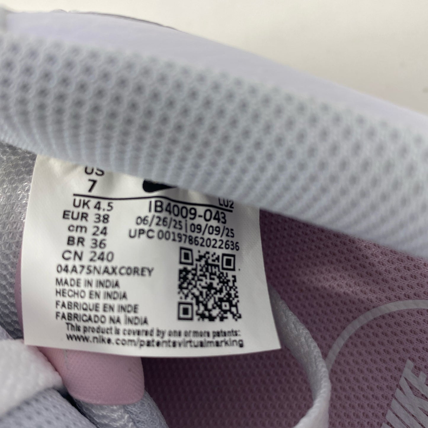 Serial #/Tag-UNT527749E6K