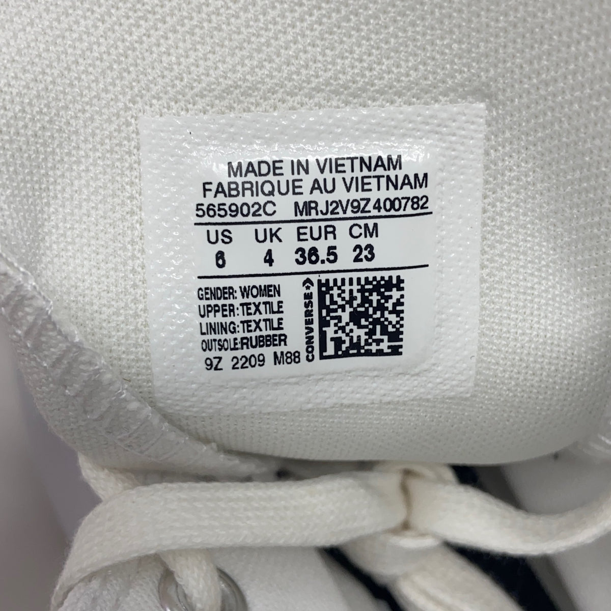 Serial #/Tag-UNT86677673D