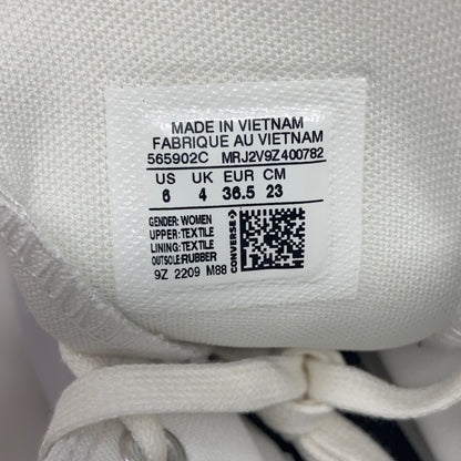 Serial #/Tag-UNT86677673D