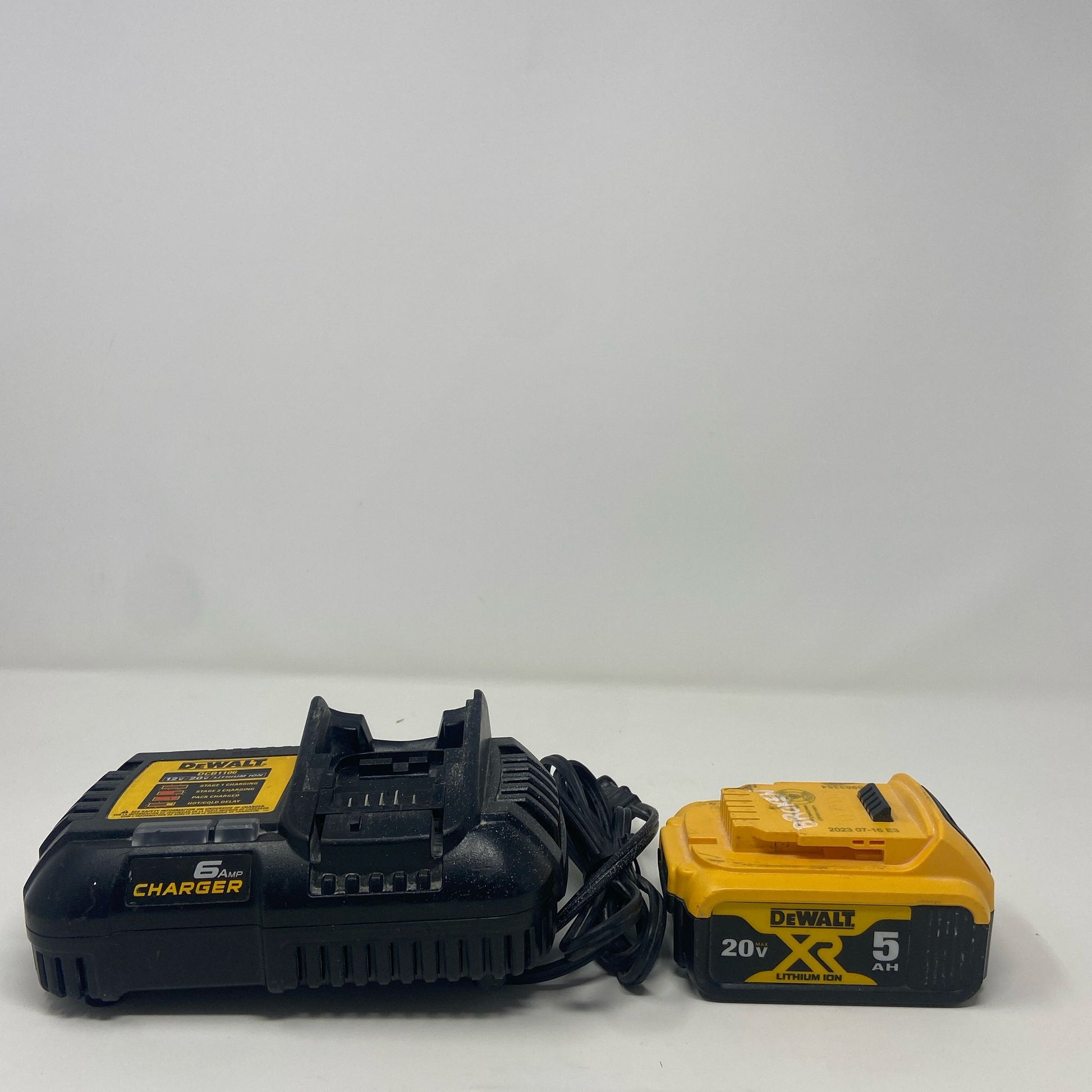 Front-LPNPMFX1830978