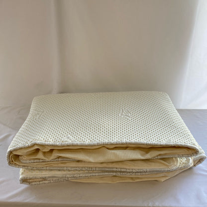 Back-UNT5329677AT
