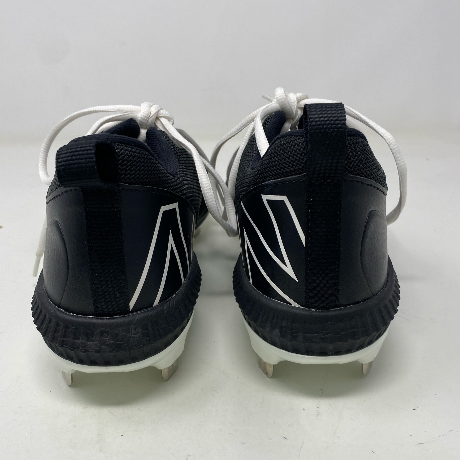 Back-UNT876876DS8