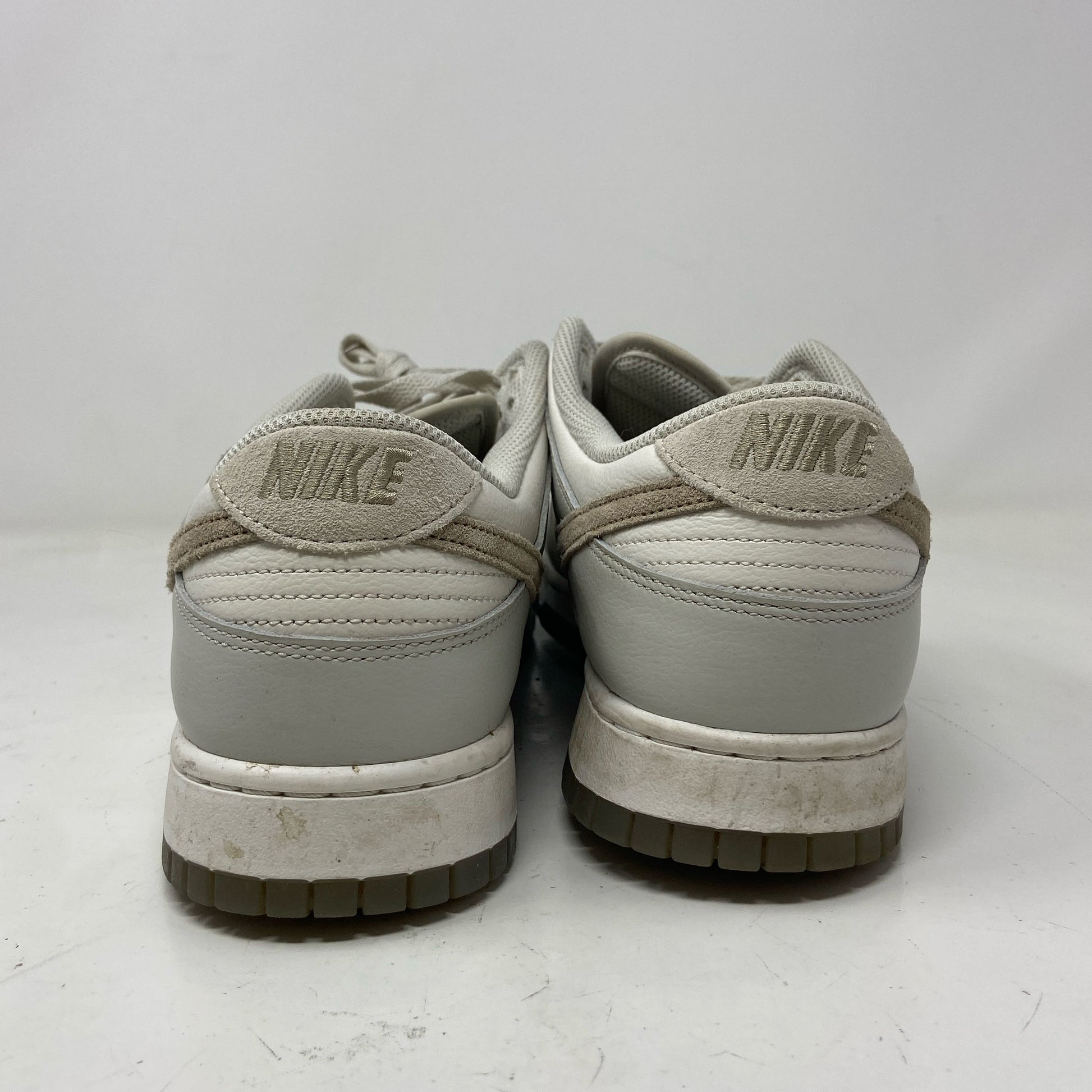 Back-UNT549779VRP