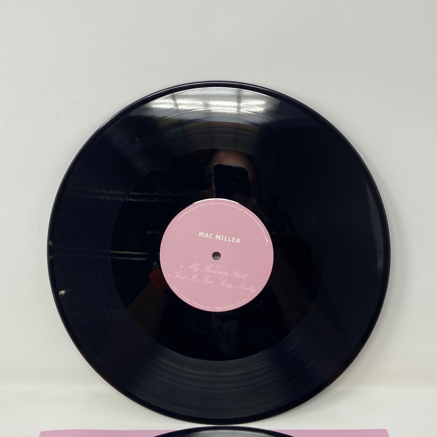 Left-LPNPMGJ6835481