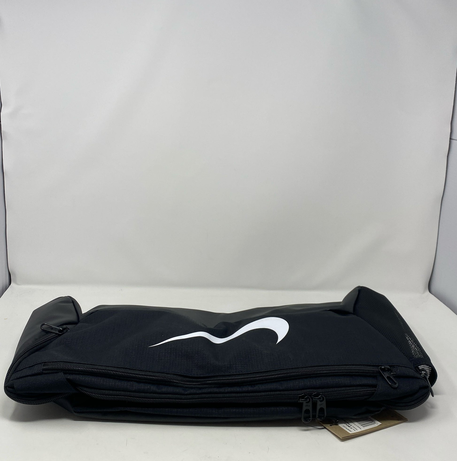 Back-UNT5849851KA