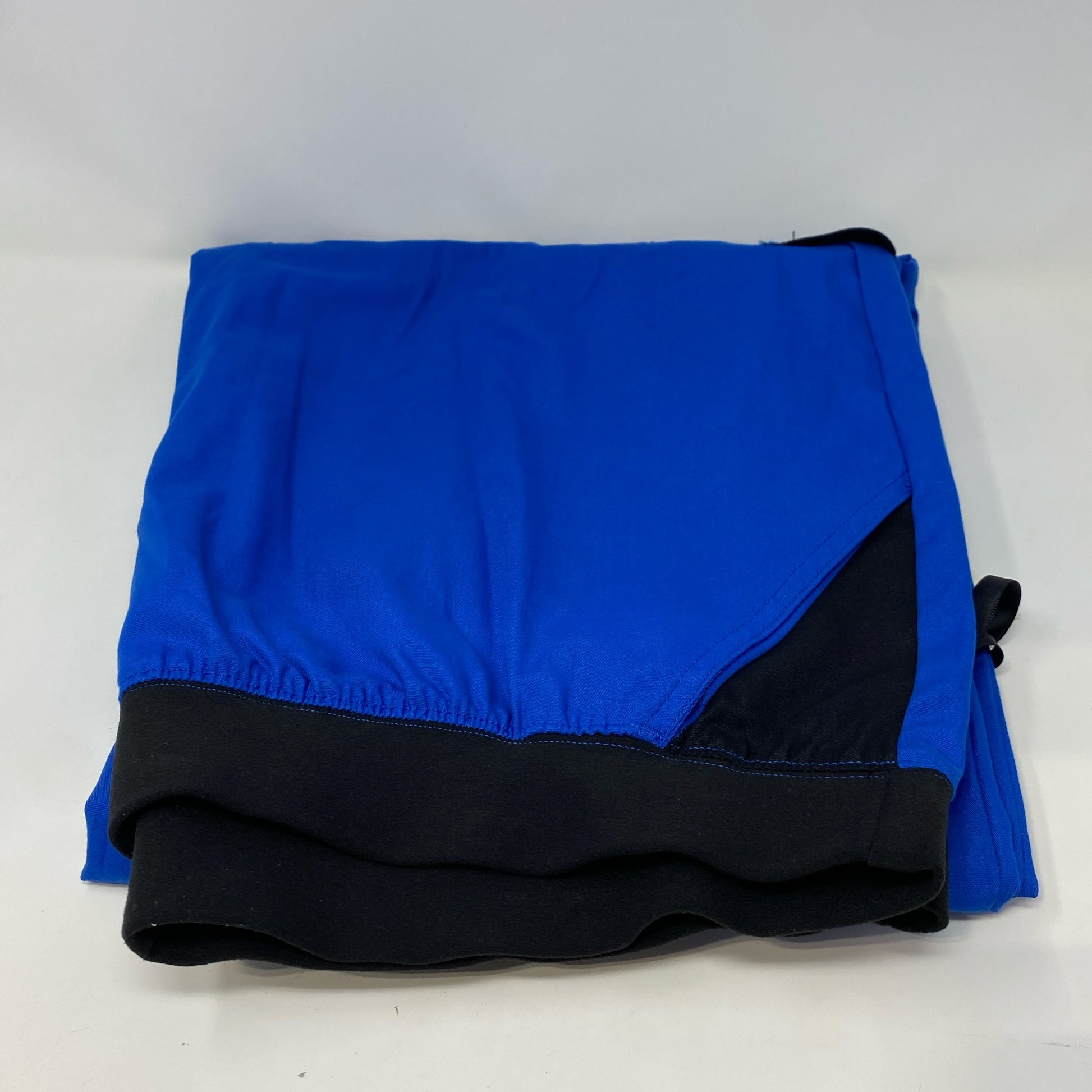 Back-UNT3482018EVW