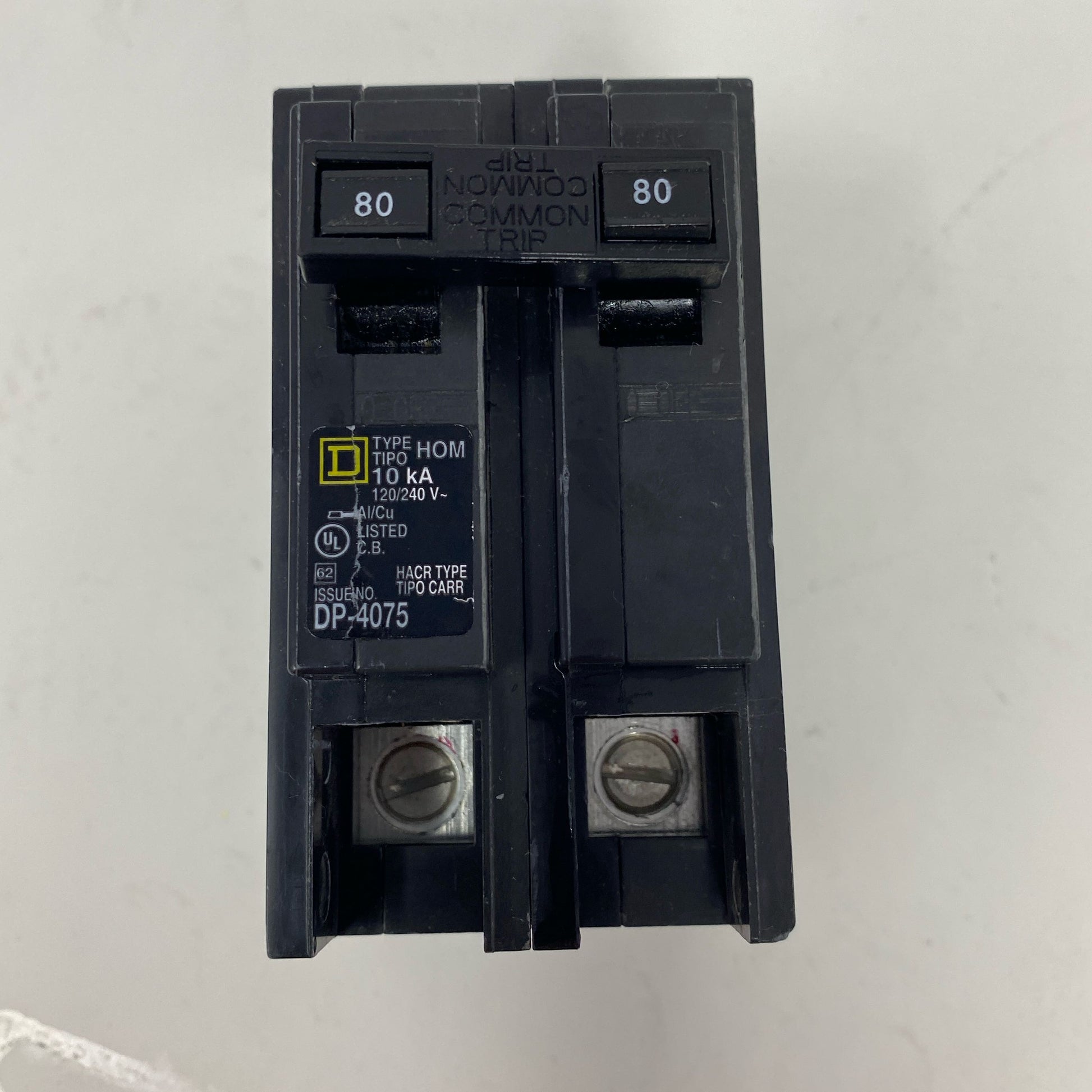 Front-LPNO567943761