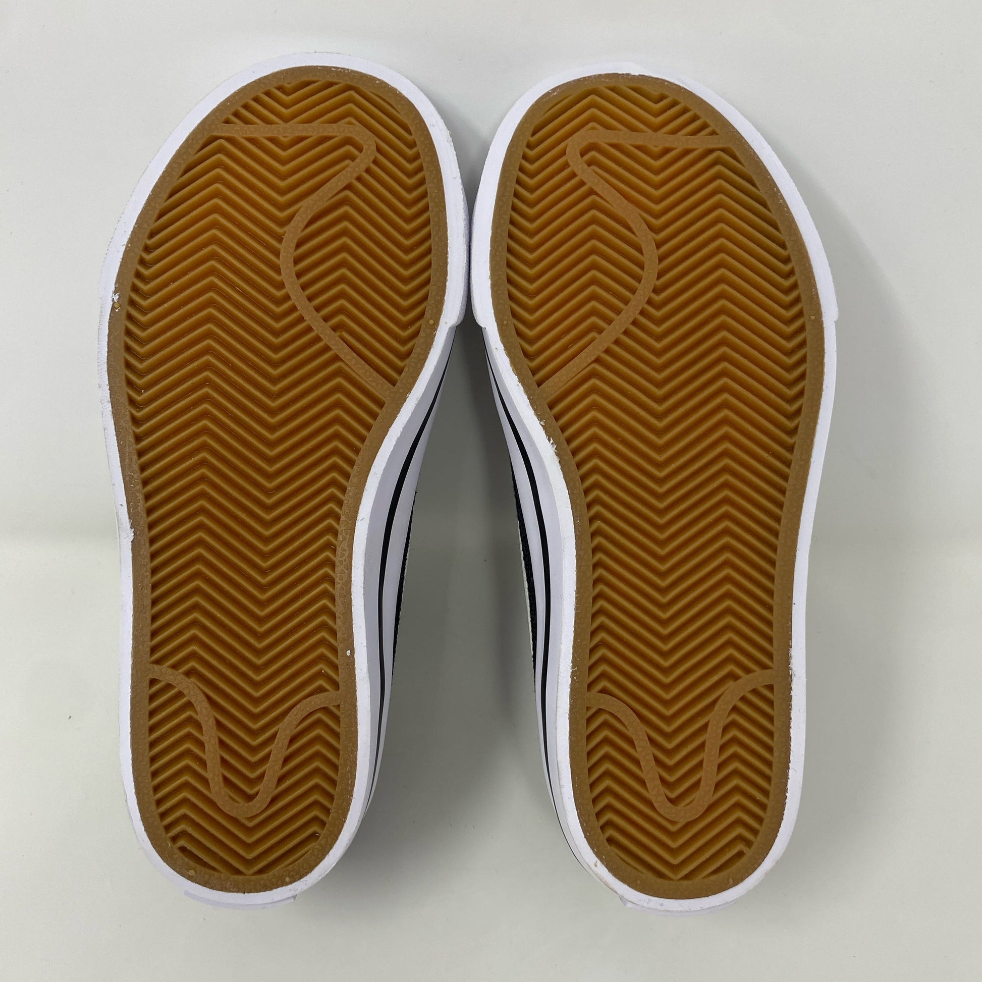Bottom-UNT755191VMM