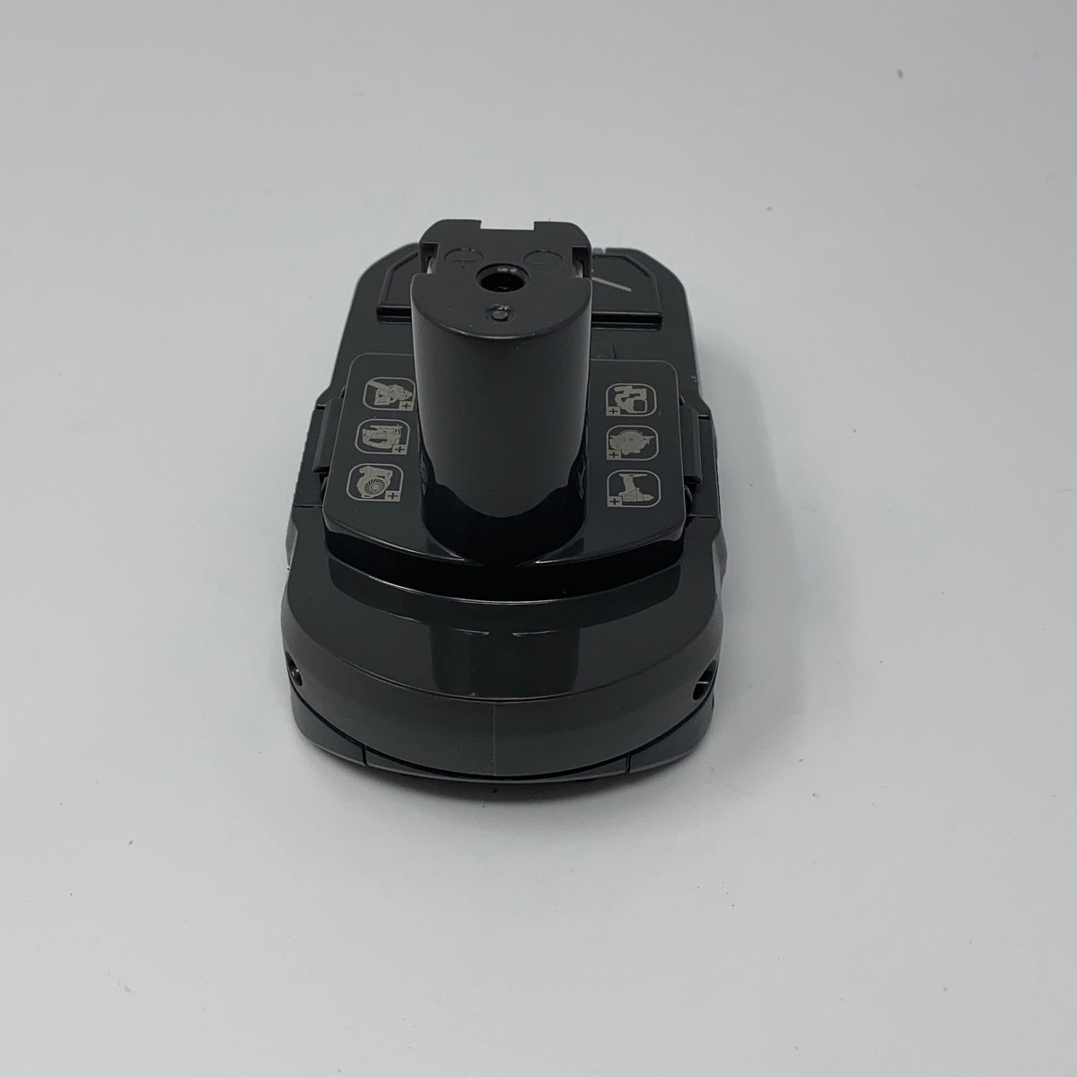 Back-UNT0841046QC