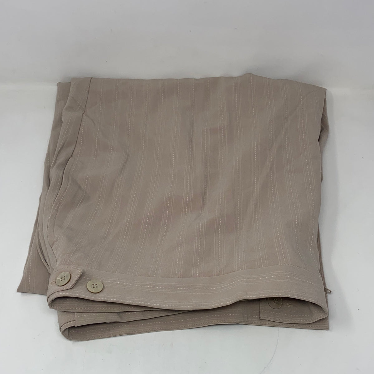 Back-UNT22118996G