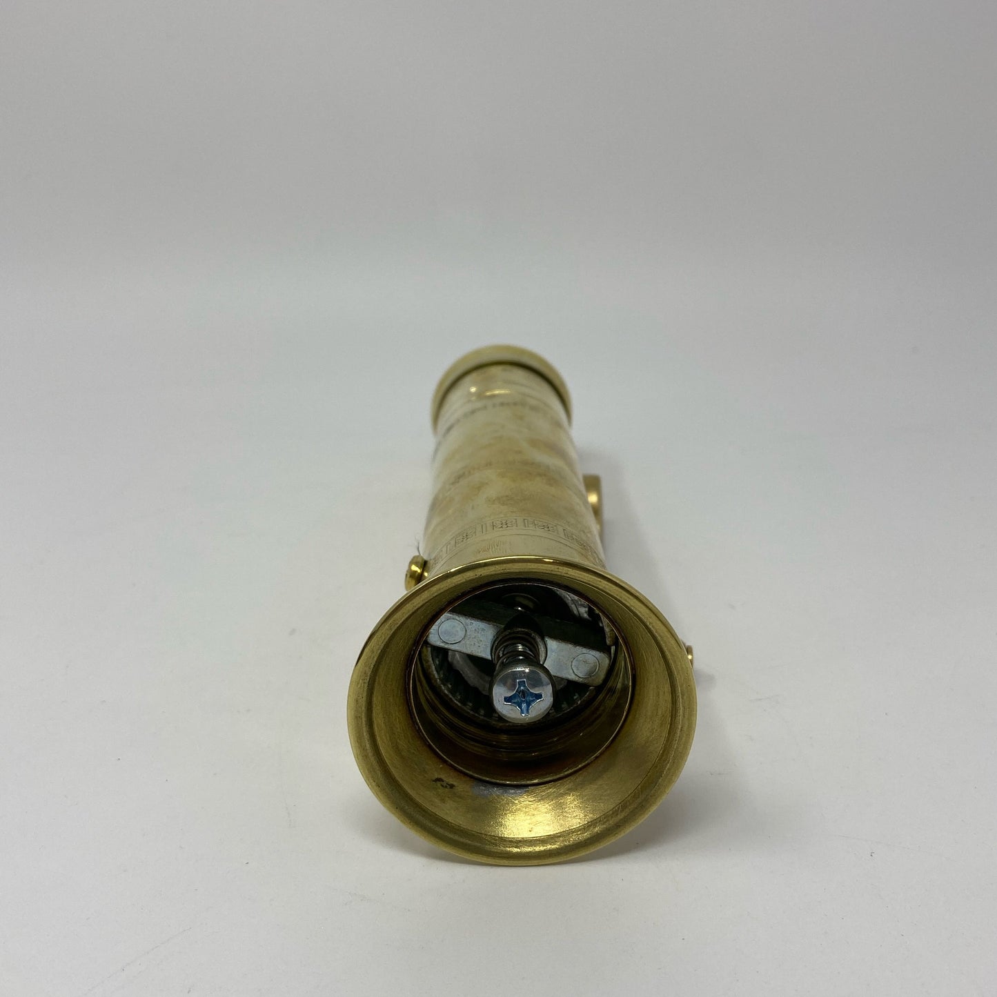 Bottom-LPNO564818219