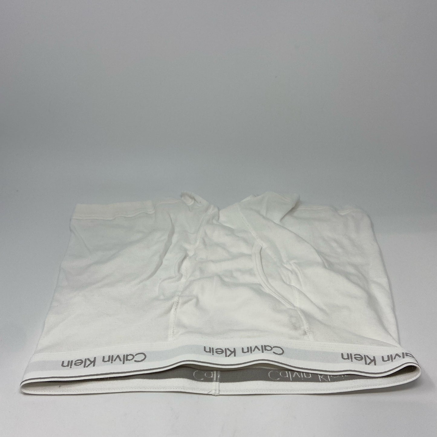 Back-UNT6609034D7