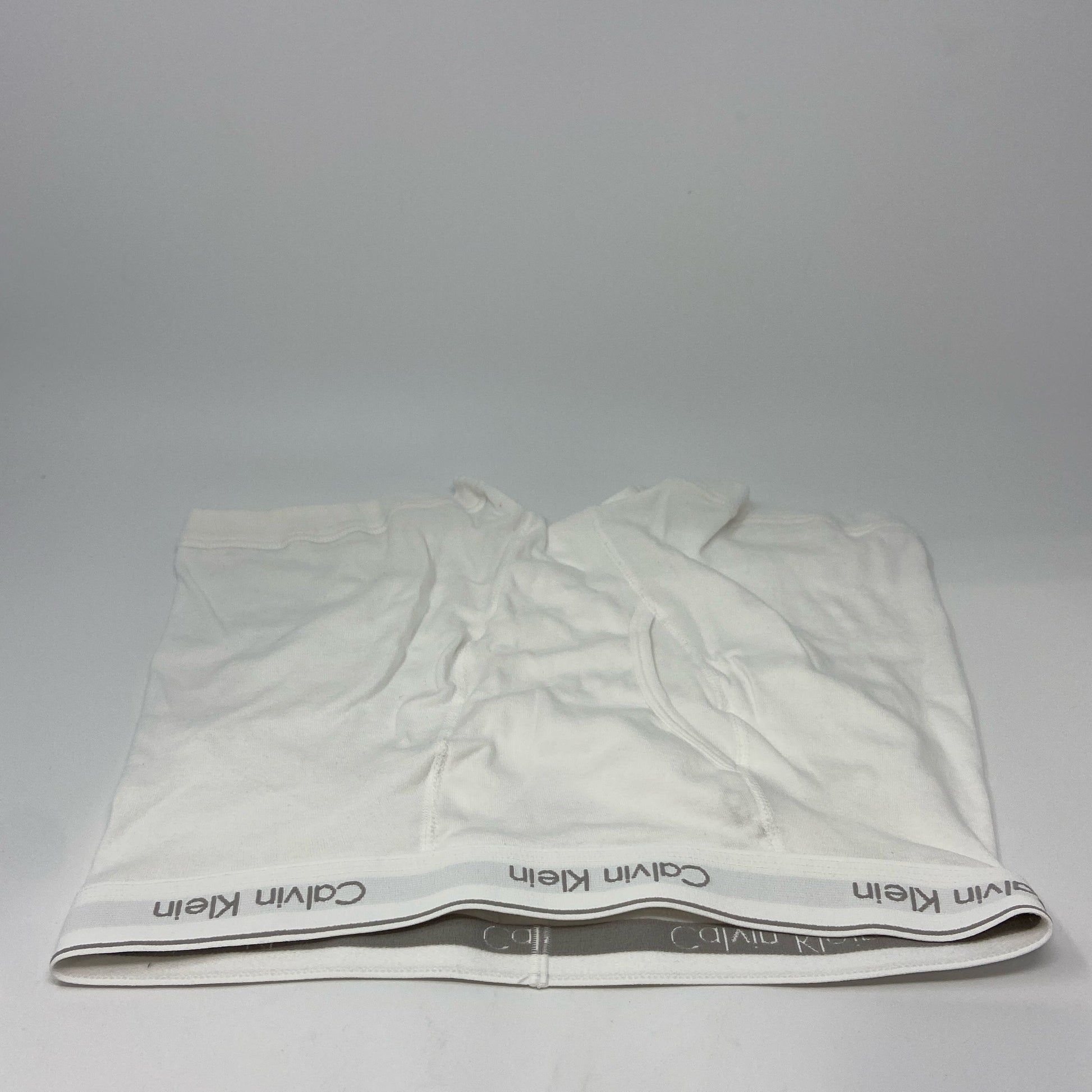 Back-UNT6609034D7
