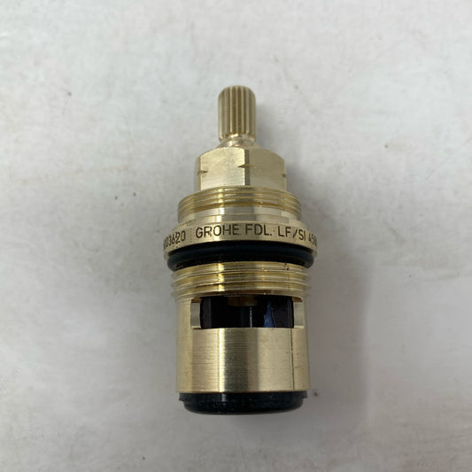 Front-LPNNL5M8MGSB5