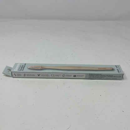 Right-UNT7931184QC