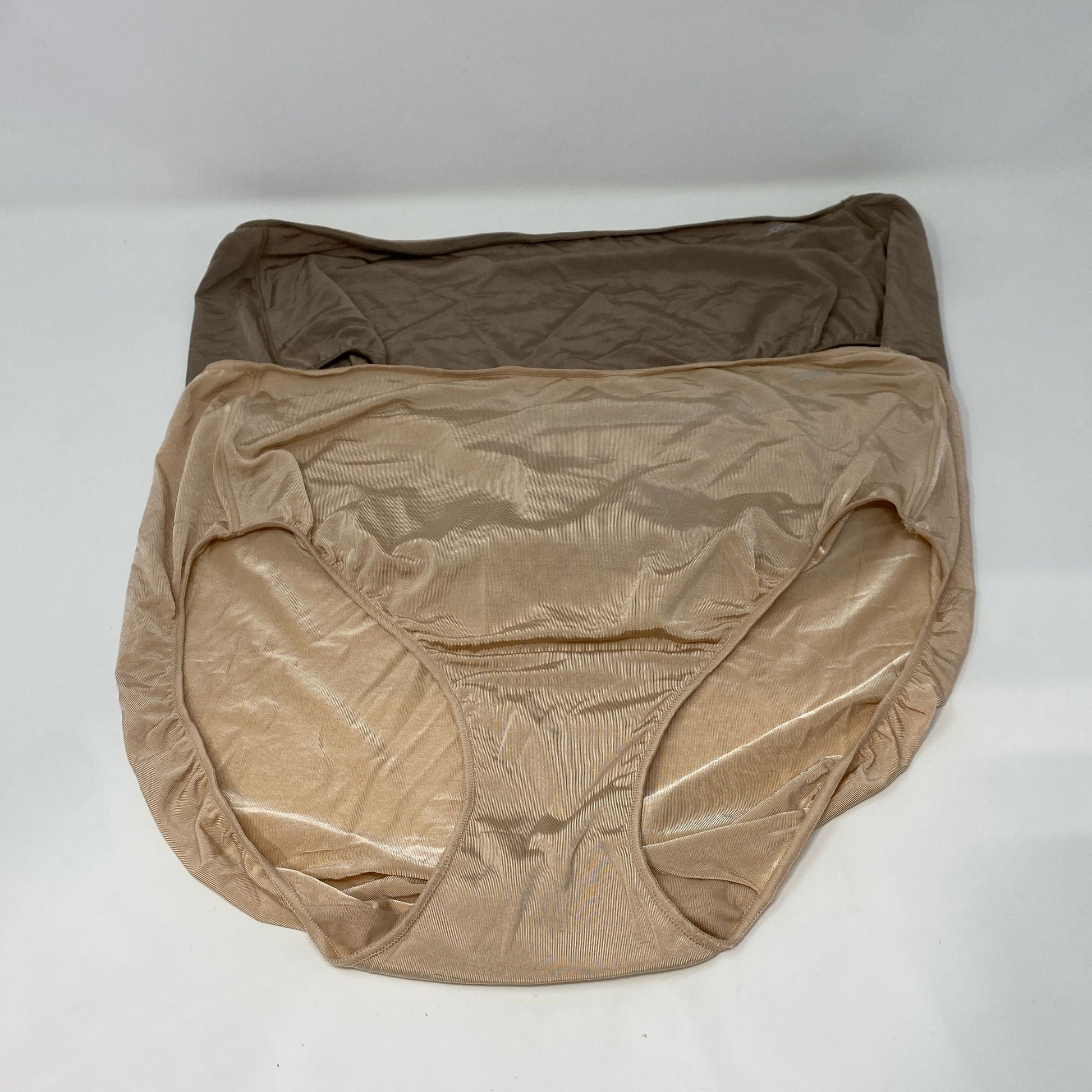 Front-UNT9058844HN