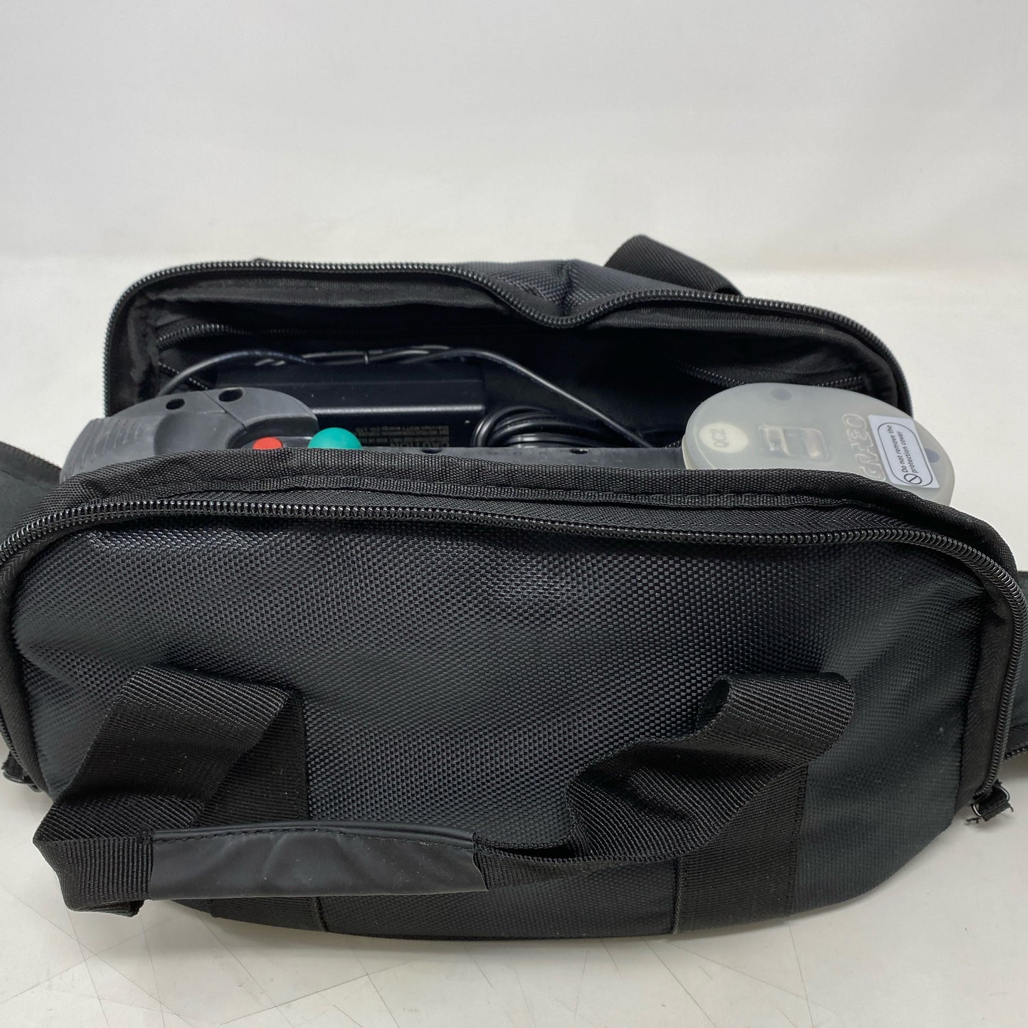 Back-UNT692199C1V