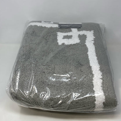 Back-UNT752072FOU