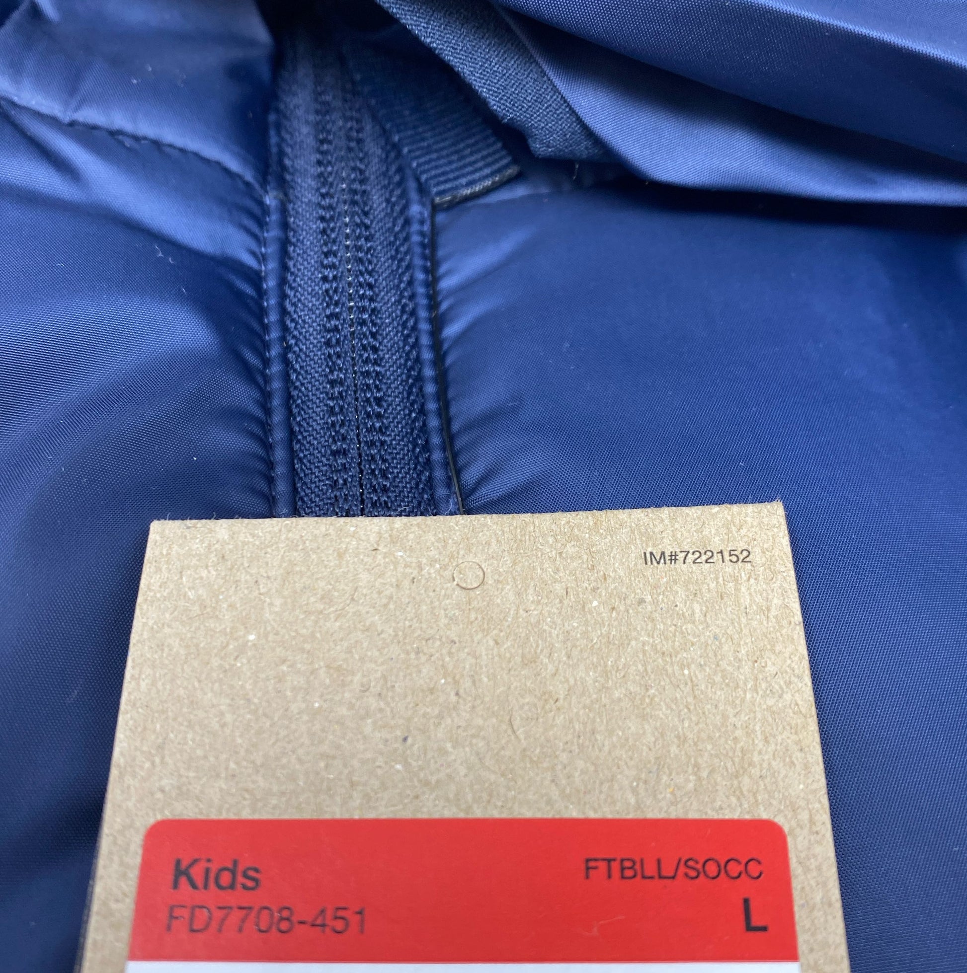 Serial #/Tag-UNT8976729ZV