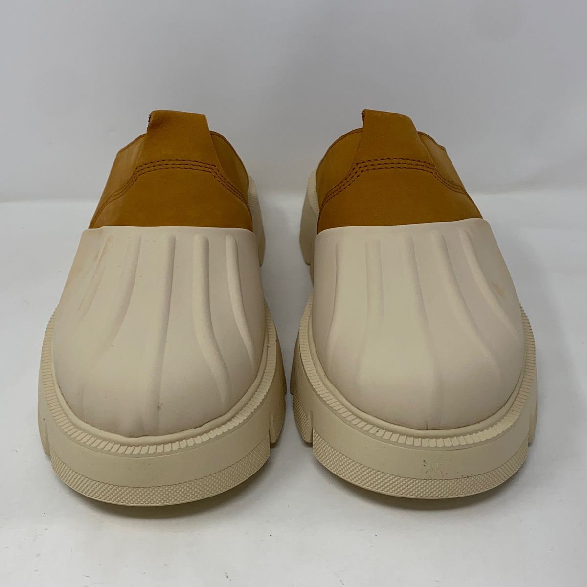 Right-UNT267039LQ0